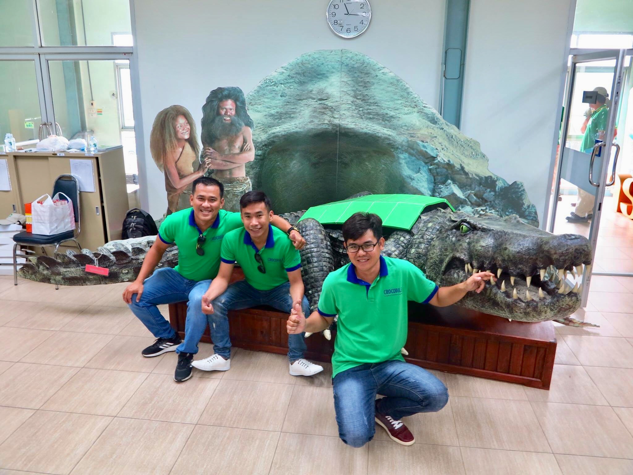 Keo dán gạch cá sấu | Keo cá sấu Thái Lan