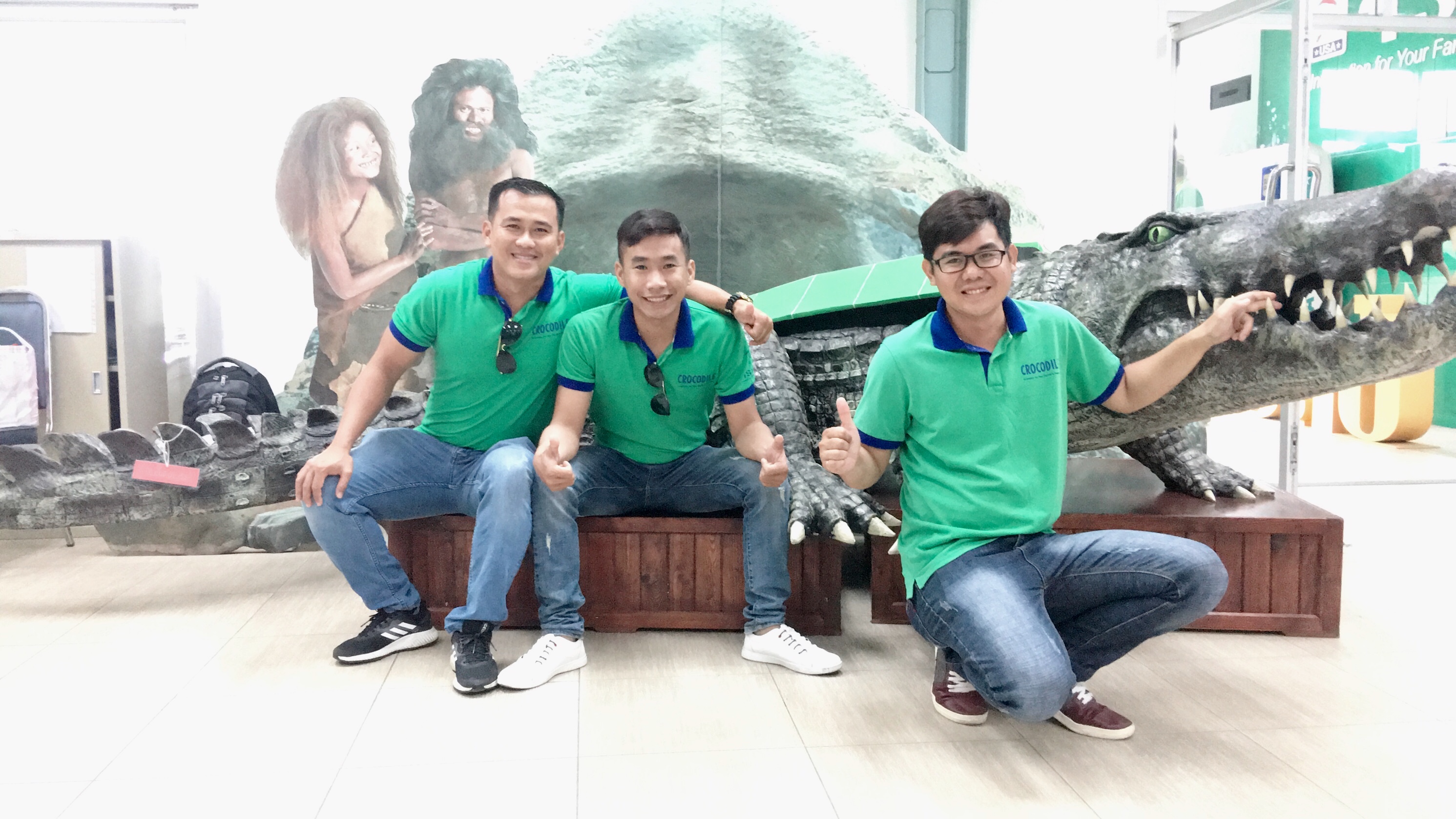 Keo dán gạch cá sấu | Keo cá sấu Thái Lan